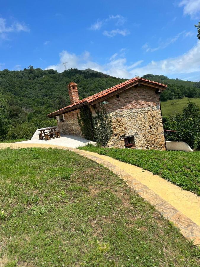 La Cabana De La Nina Beceña Eksteriør billede
