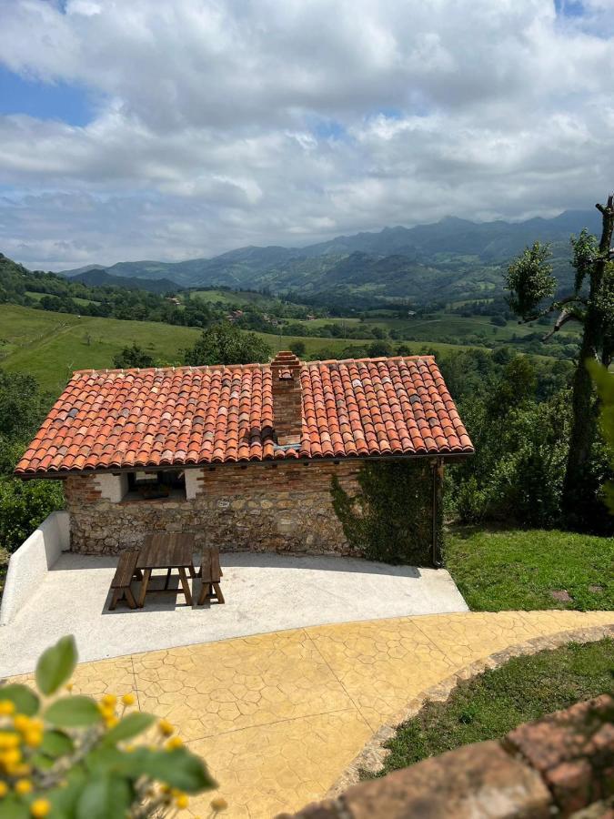 La Cabana De La Nina Beceña Eksteriør billede