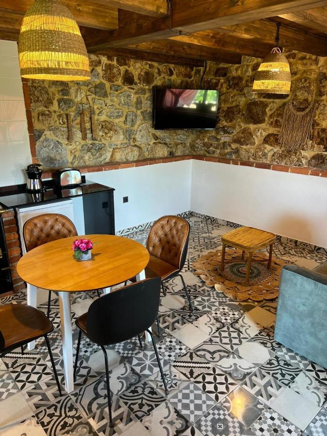 La Cabana De La Nina Beceña Eksteriør billede